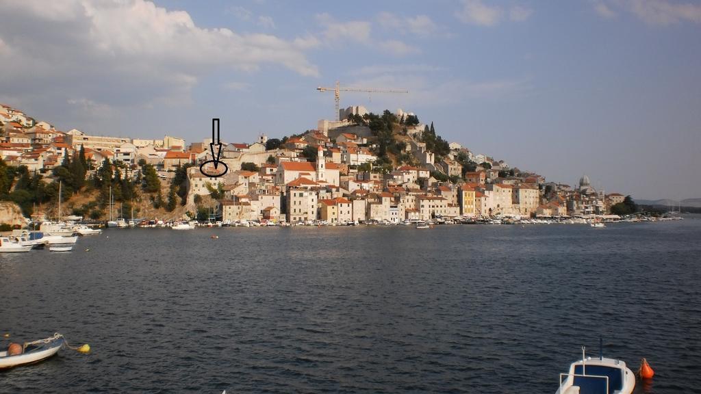 Karmelita'S Place -Studio Sibenik Bagian luar foto
